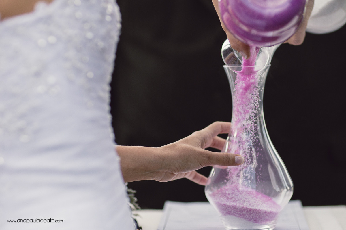 150704-164357-WED_CrisGui-AP-IMG_6513