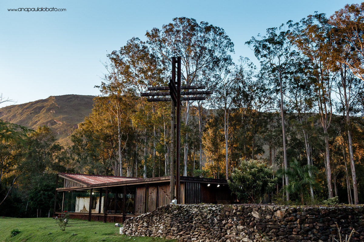 160409-183209-WED_LarDie-AP-IMG_5058