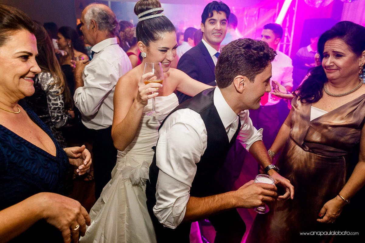 160515-020345-WED_RenMat-AP-_MG_7130