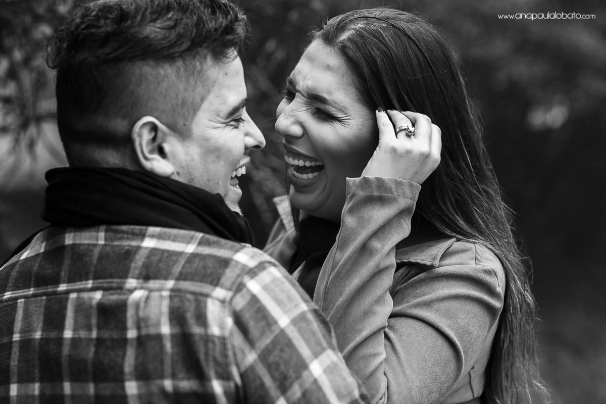 E-session com fotos naturais e sorrisos