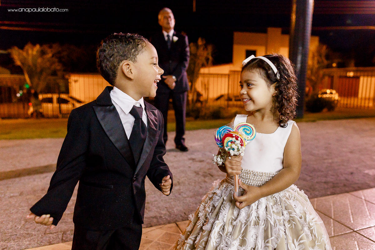 160611-191250-WED_LauGab-AP-_MG_8749