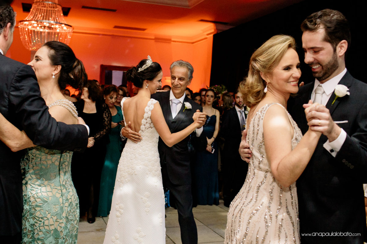 dança noivos pais
