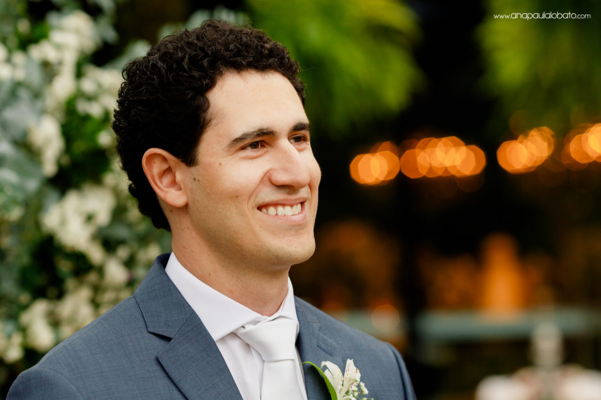 primeiro olhar do noivo