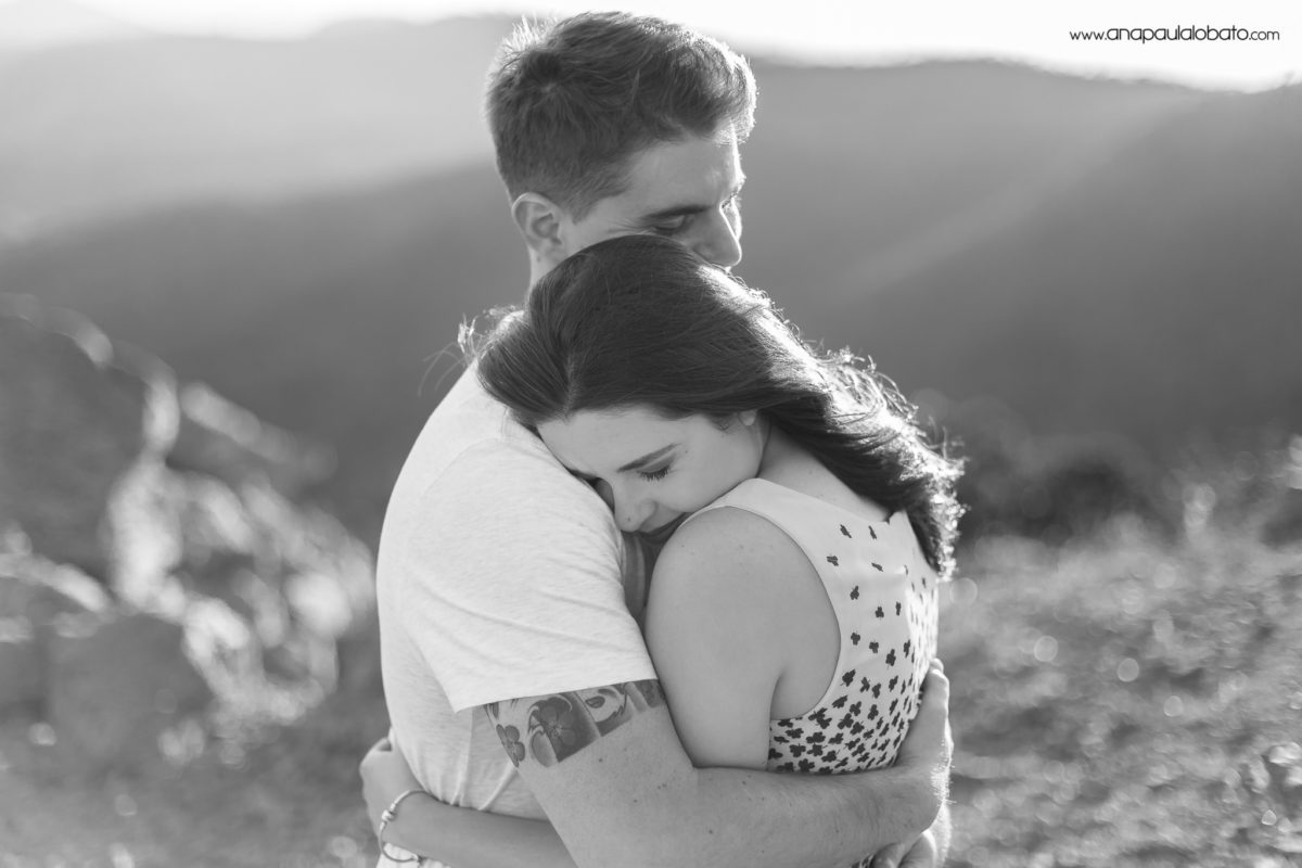 spontaneous engagement photos