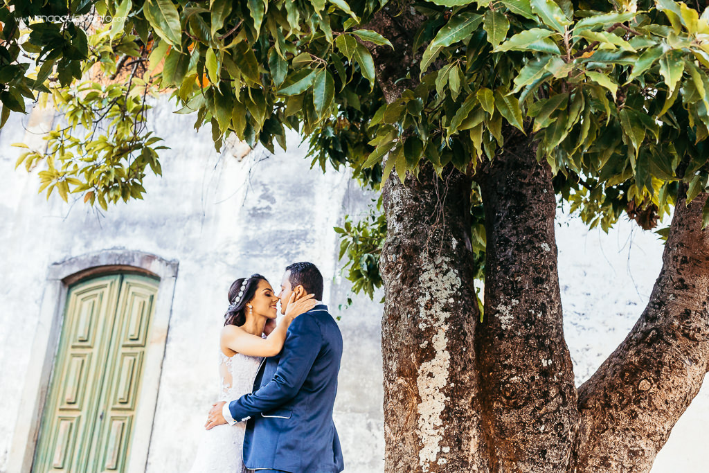 beijo romantico em ensaio em ouro preto
