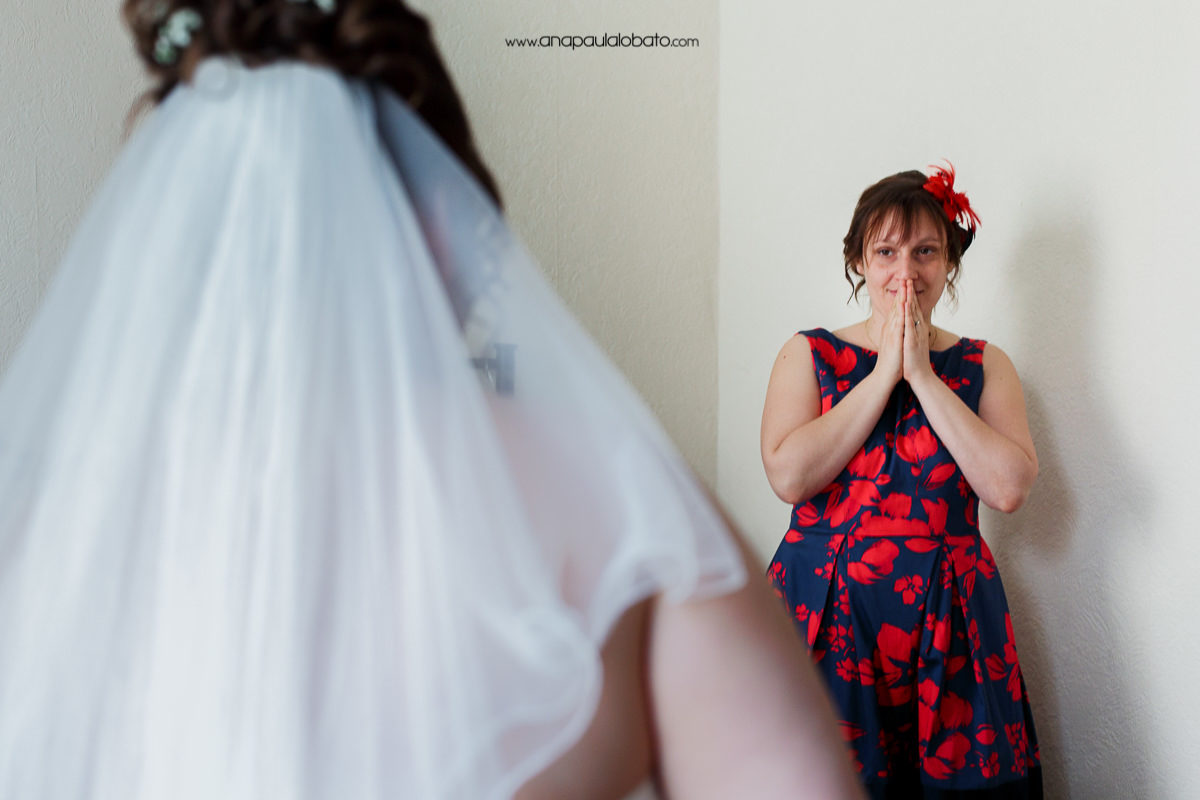 emotional sister of the bride