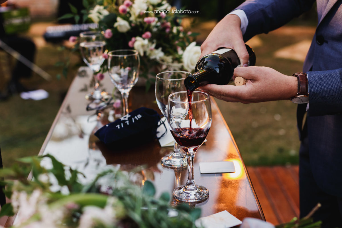 jewish wedding wine