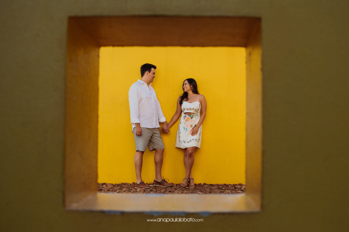 colorful engagement shooting