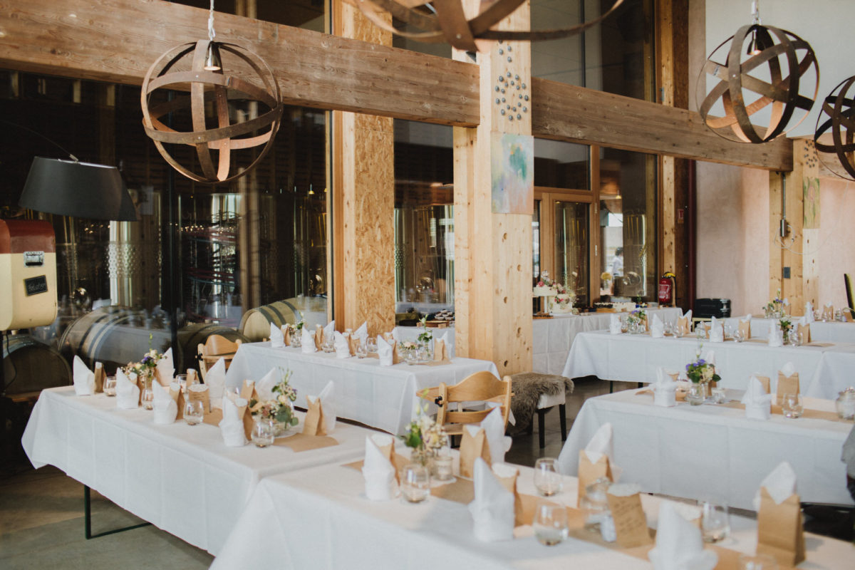 destination wedding deko