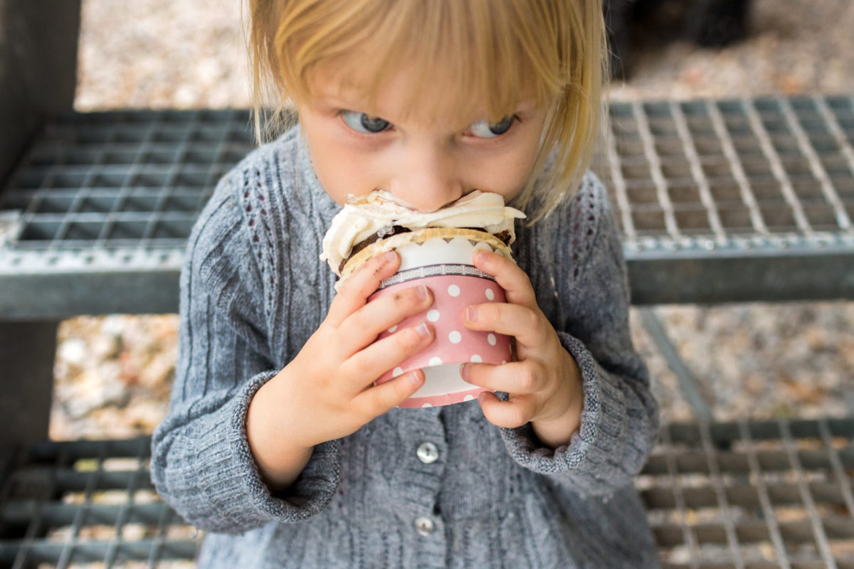 sweet kid eating cake